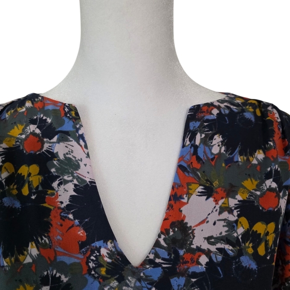 Eclair Lined Floral Splat Dress With Tie Belt Size Small - Picture 2 of 9